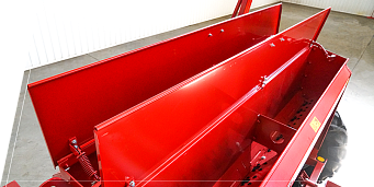 Erweiterter Bunker: Im Vergleich zur Sämaschine ASTRA 3,6